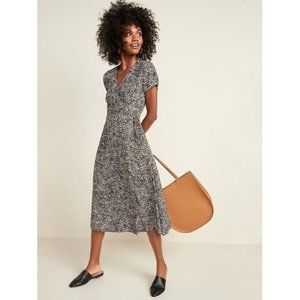 Old Navy Animal Print Patterned Wrap Dress
